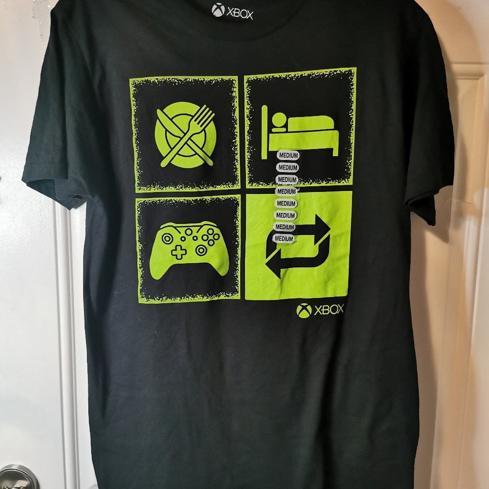 Xbox Merchant Eat Sleep Game Repeat T-shirt size Medium